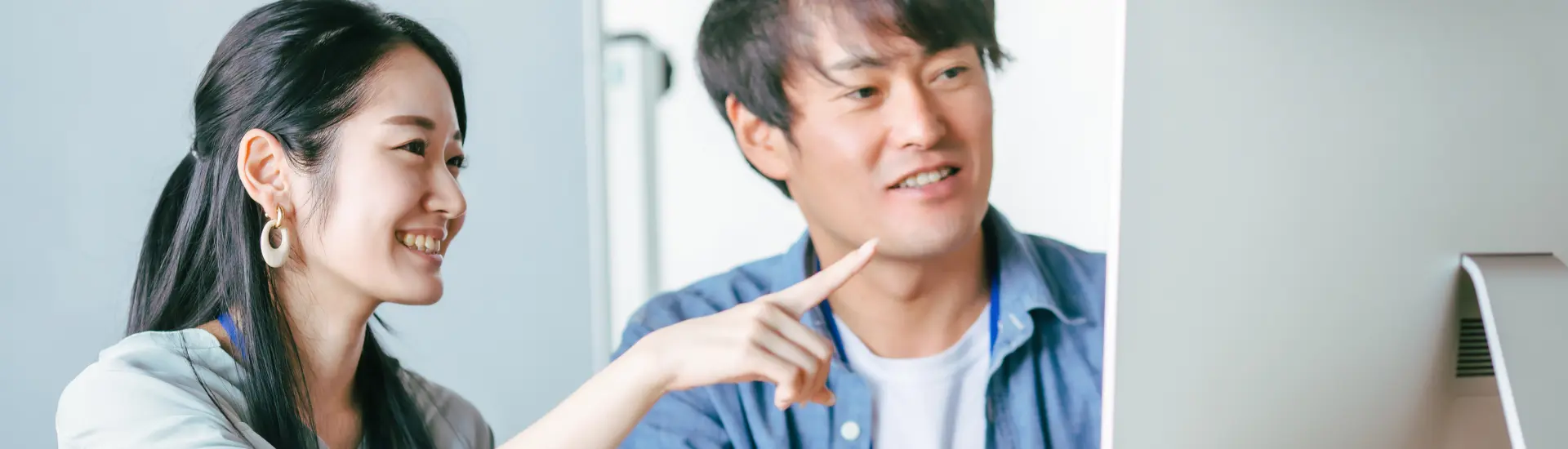 IT engineer providing on-site IT support for a business in Japan